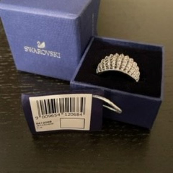 Swarovski Ring - Picture 3 of 3